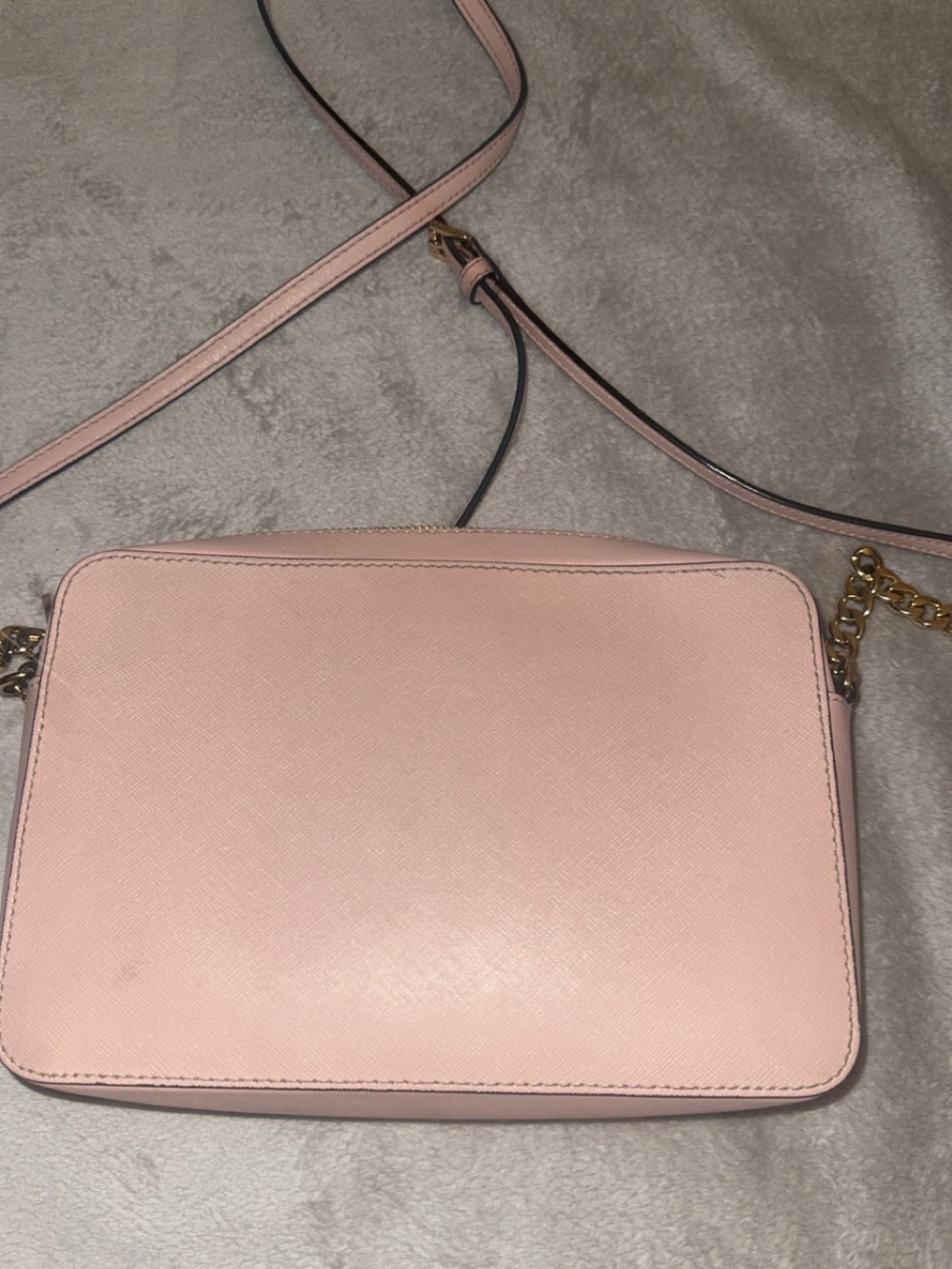 MICHAEL KORS Blush Pink Leather Crossbody with Gold Chain - Picture 2 of 3